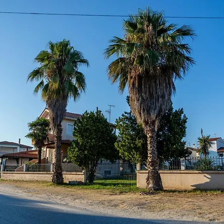 Marianna Tatil Evi *